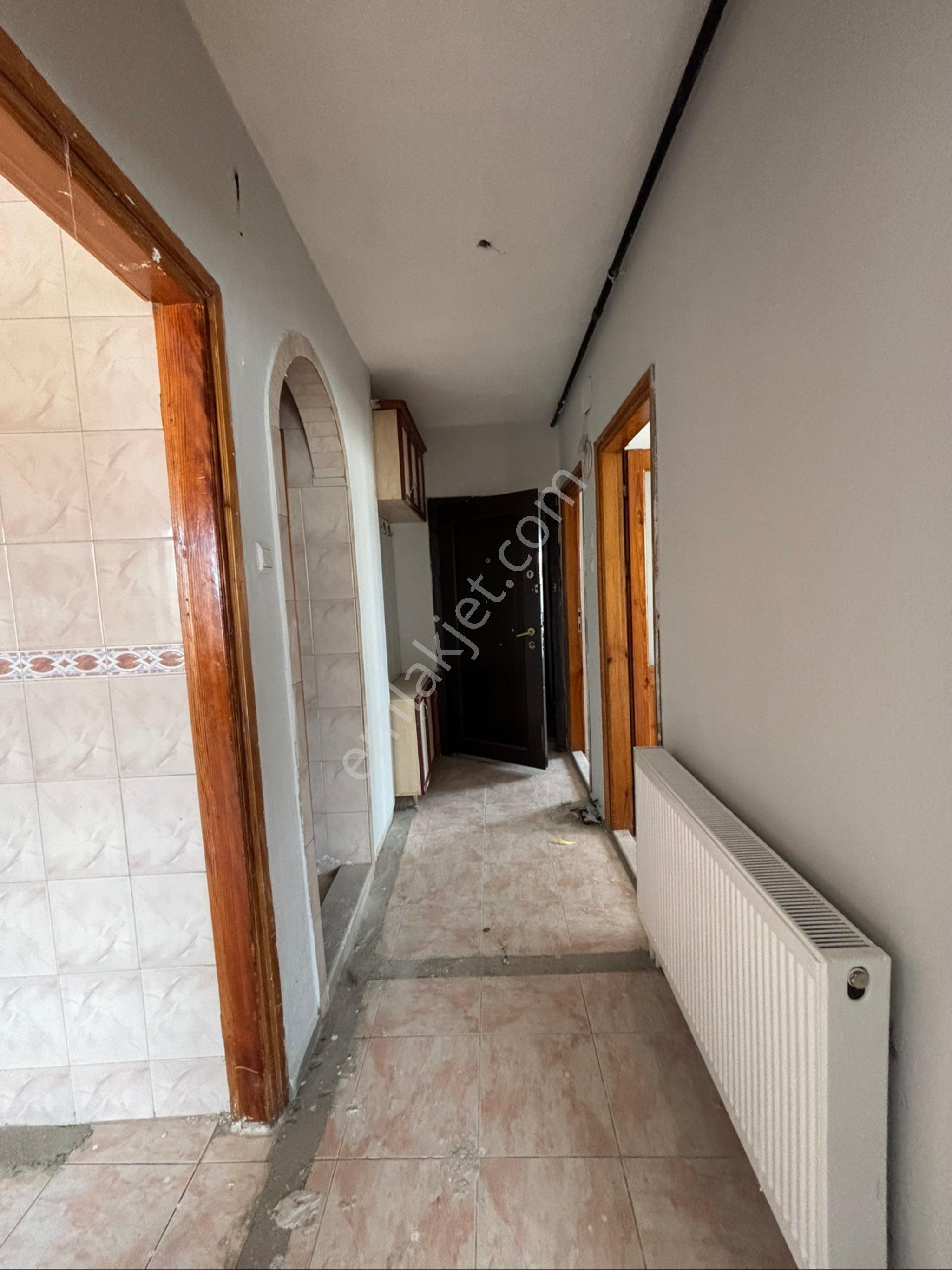 Turgutlu Eymen Emlak’tan Öğretmenler Evi Civarı Kiralık Daire - Görsel 17