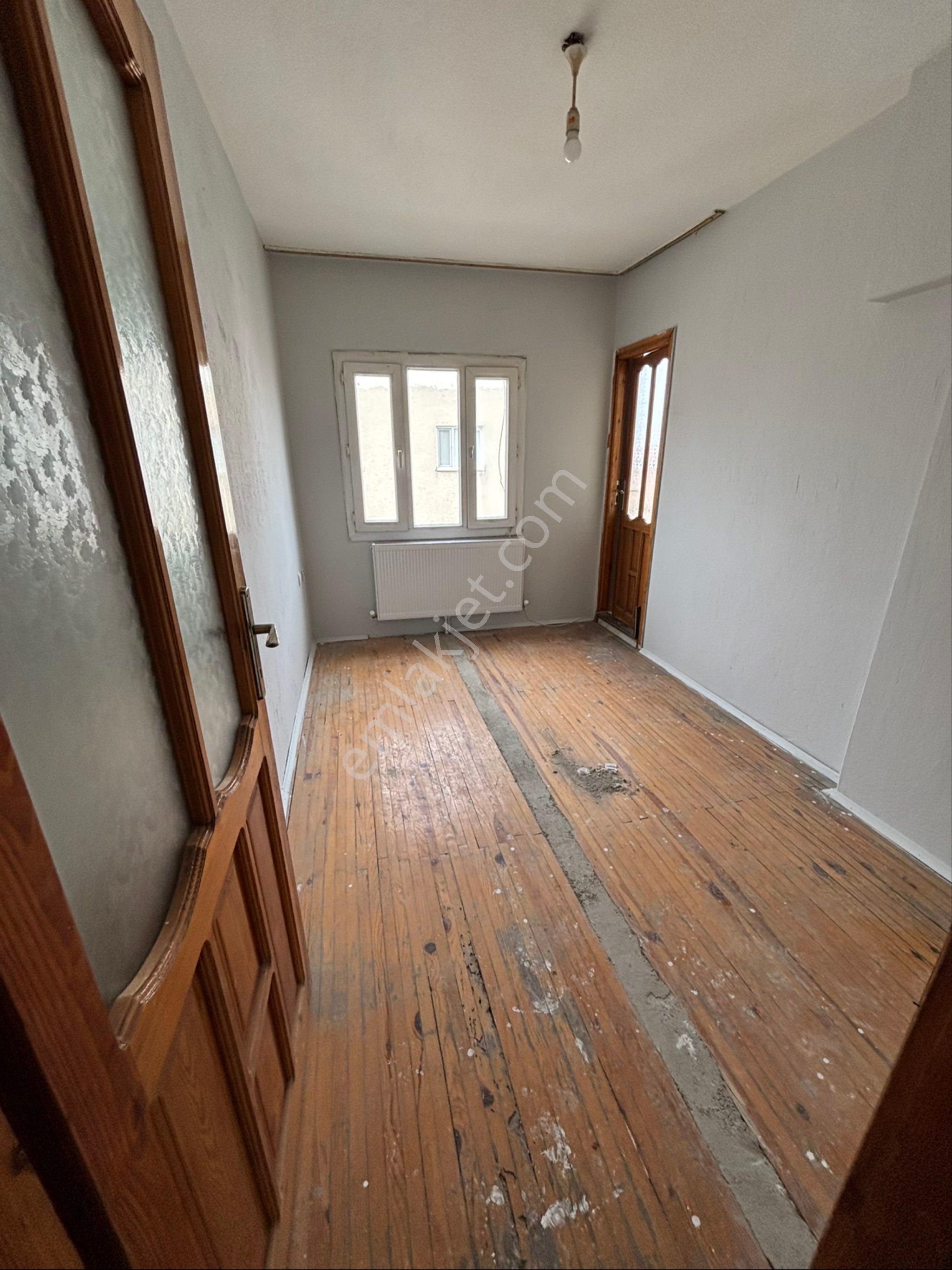 Turgutlu Eymen Emlak’tan Öğretmenler Evi Civarı Kiralık Daire - Görsel 13