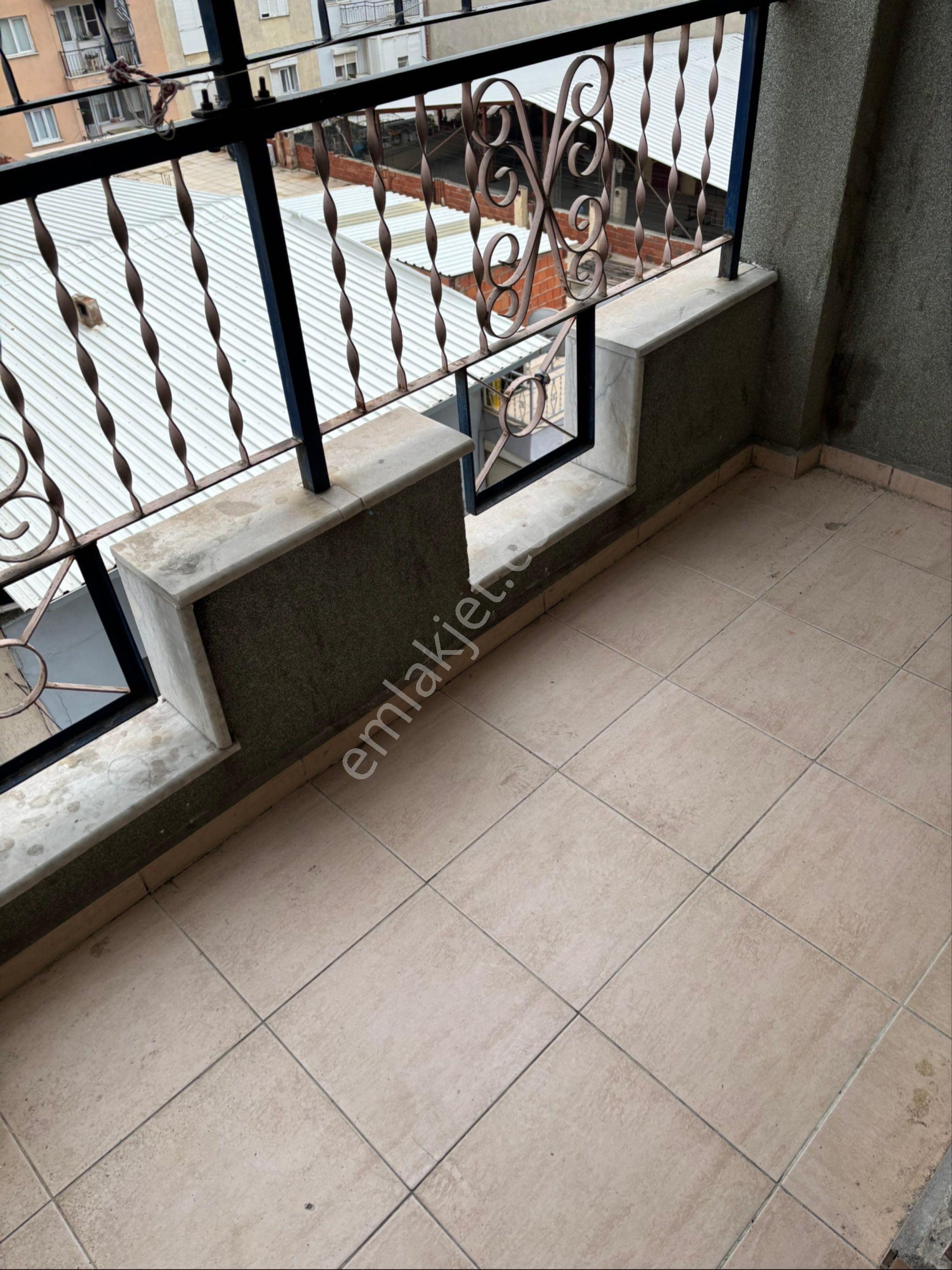 Turgutlu Eymen Emlak’tan Öğretmenler Evi Civarı Kiralık Daire - Görsel 21