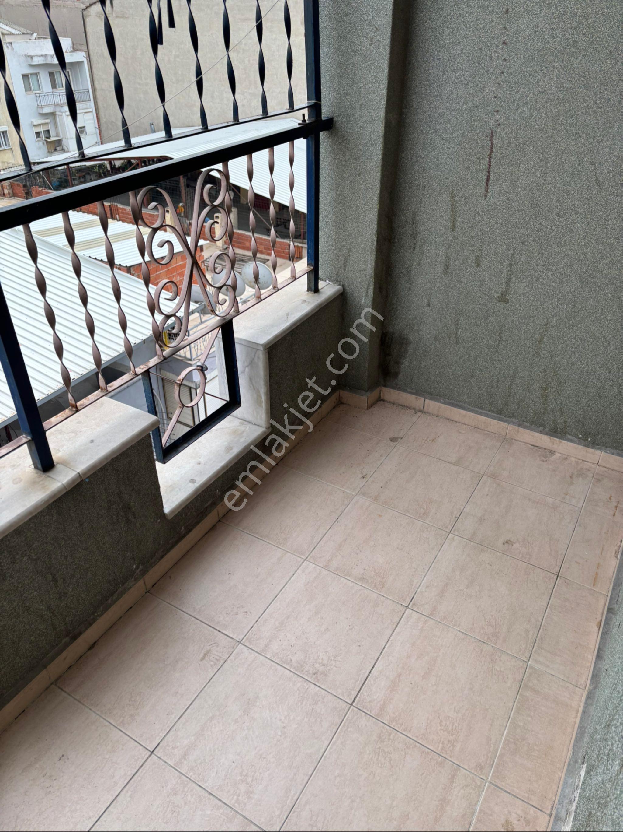 Turgutlu Eymen Emlak’tan Öğretmenler Evi Civarı Kiralık Daire - Görsel 22