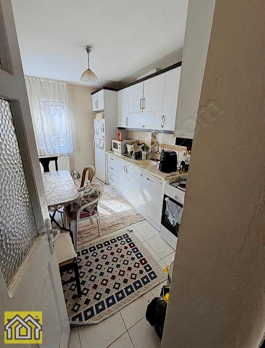 Balçova Çetin Emeç'de Ful Deniz Manzaralı Arakat Satılık Daire - Görsel 18