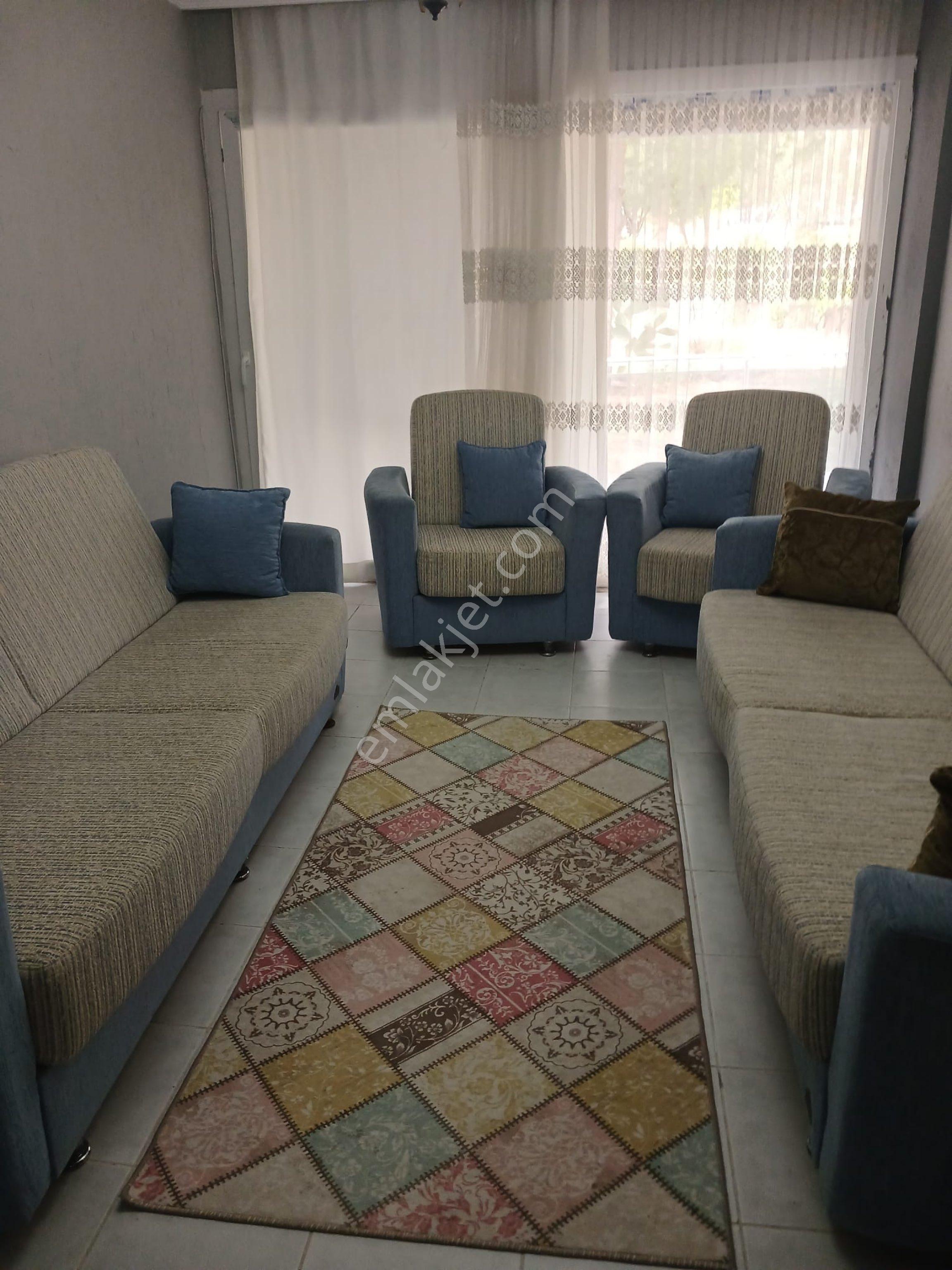Dikili Çandarlıda Merkezi Konumda Sezonda Kiralık Triplex Villa 296 M2 - Görsel 18