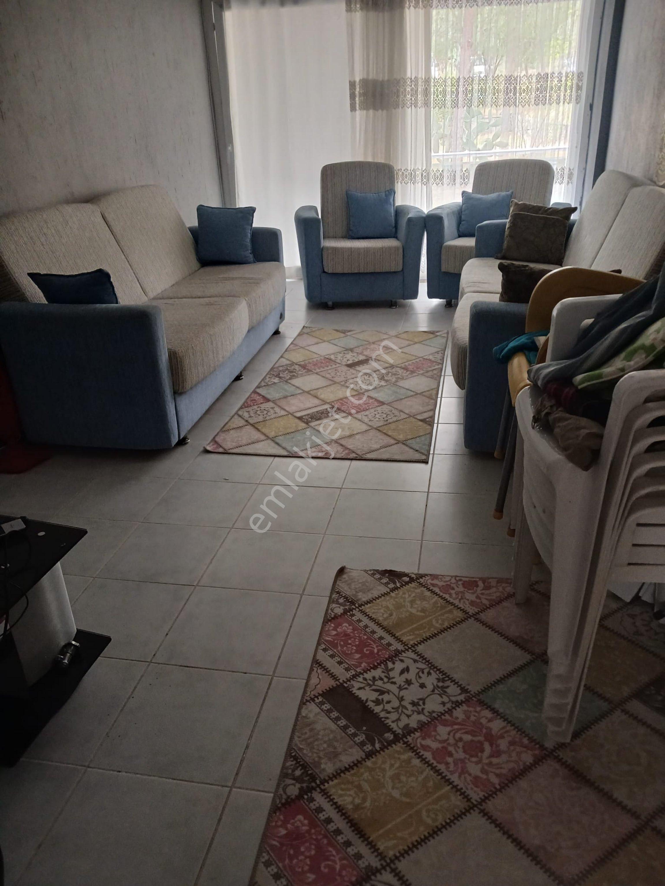 Dikili Çandarlıda Merkezi Konumda Sezonda Kiralık Triplex Villa 296 M2 - Görsel 20