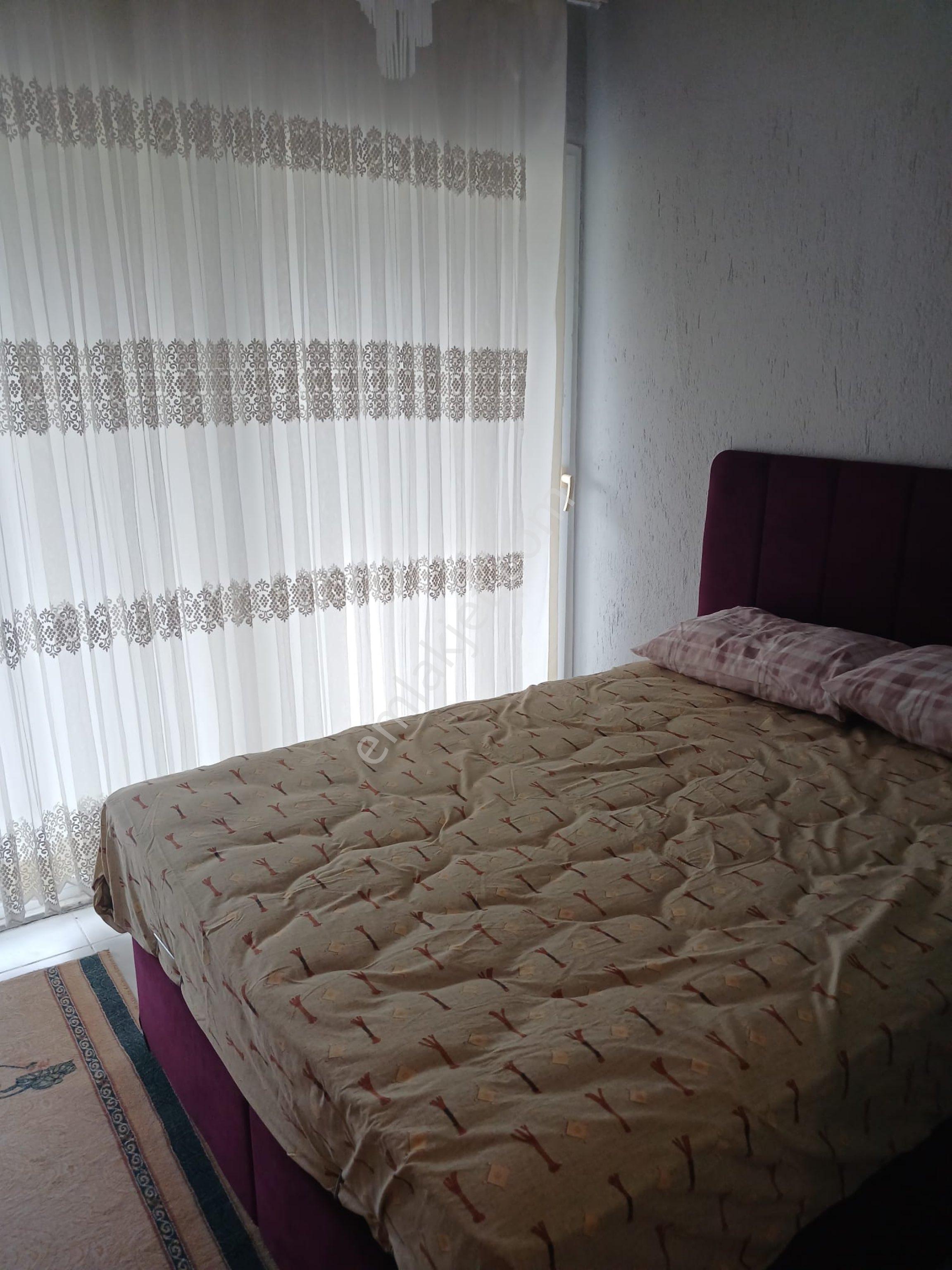 Dikili Çandarlıda Merkezi Konumda Sezonda Kiralık Triplex Villa 296 M2 - Görsel 16