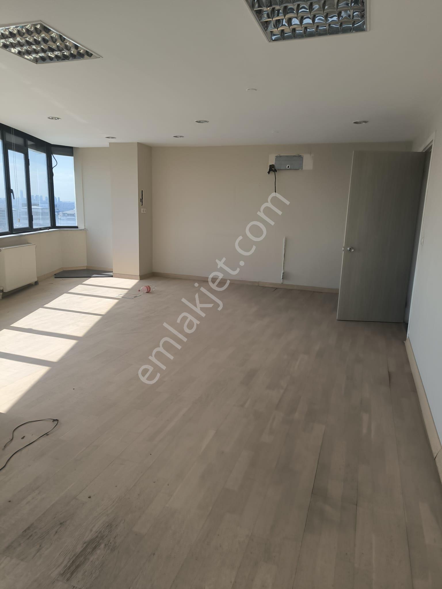 Kavacık Plazalar Bölgesinde Deniz Ve Doğa Manzaralı 600 M Ofis - Görsel 13