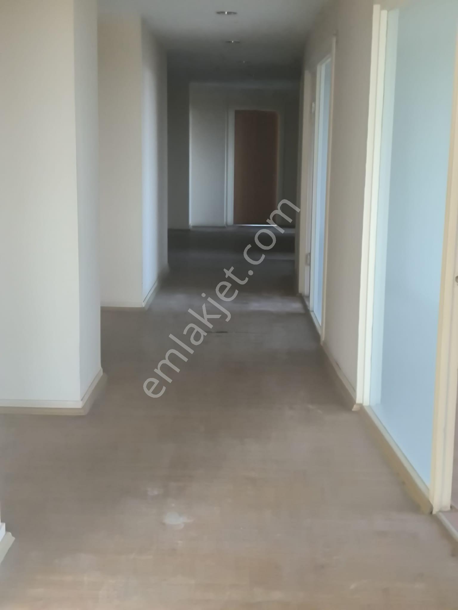 Kavacık Plazalar Bölgesinde Deniz Ve Doğa Manzaralı 600 M Ofis - Görsel 16