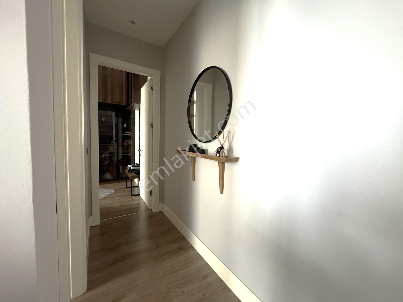 Metropol İstanbul 2+1 Lüks Eşyalı Kiralık Daire - Görsel 21