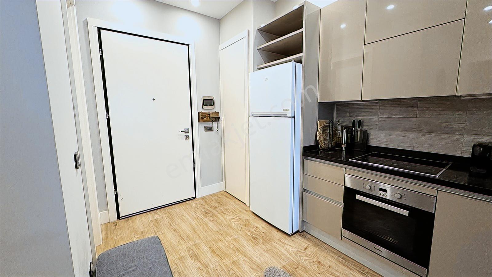 Metropol İstanbul 2+1 Lüks Eşyalı Kiralık Daire - Görsel 24