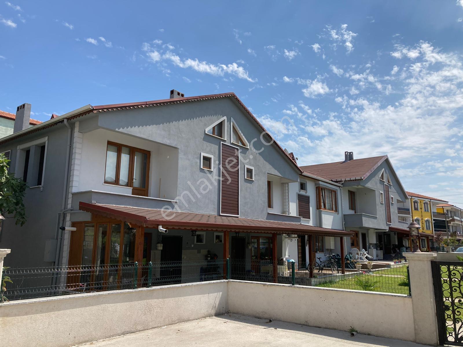 Karasu Yalı Mahallesinde Geniş Kullanımlı 4+1 Satılık Dubleks - Görsel 28