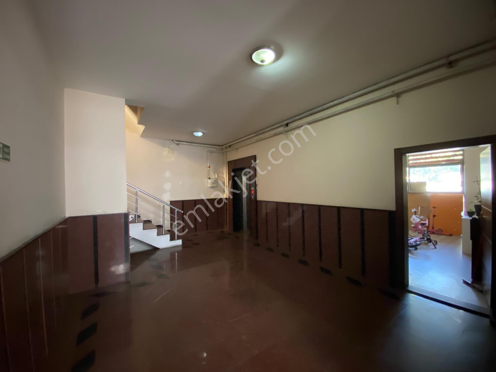 Nilüfer Kültür Mahallesinde Geniş Ferah Kiralık 3+1 Daire - Görsel 10