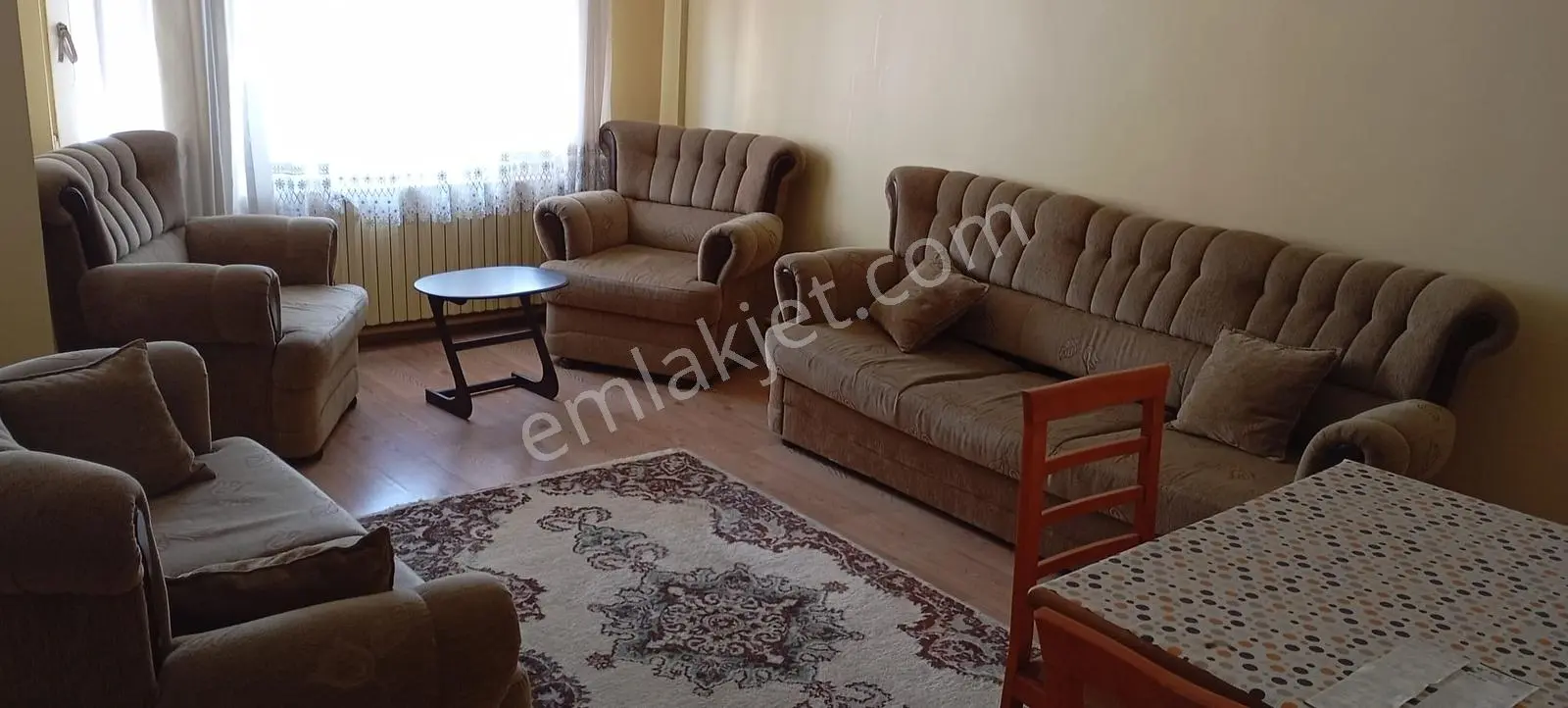 Edirne 1.murat Mahalesinde Güzel Konumda Eşyalı Satılık 3+1