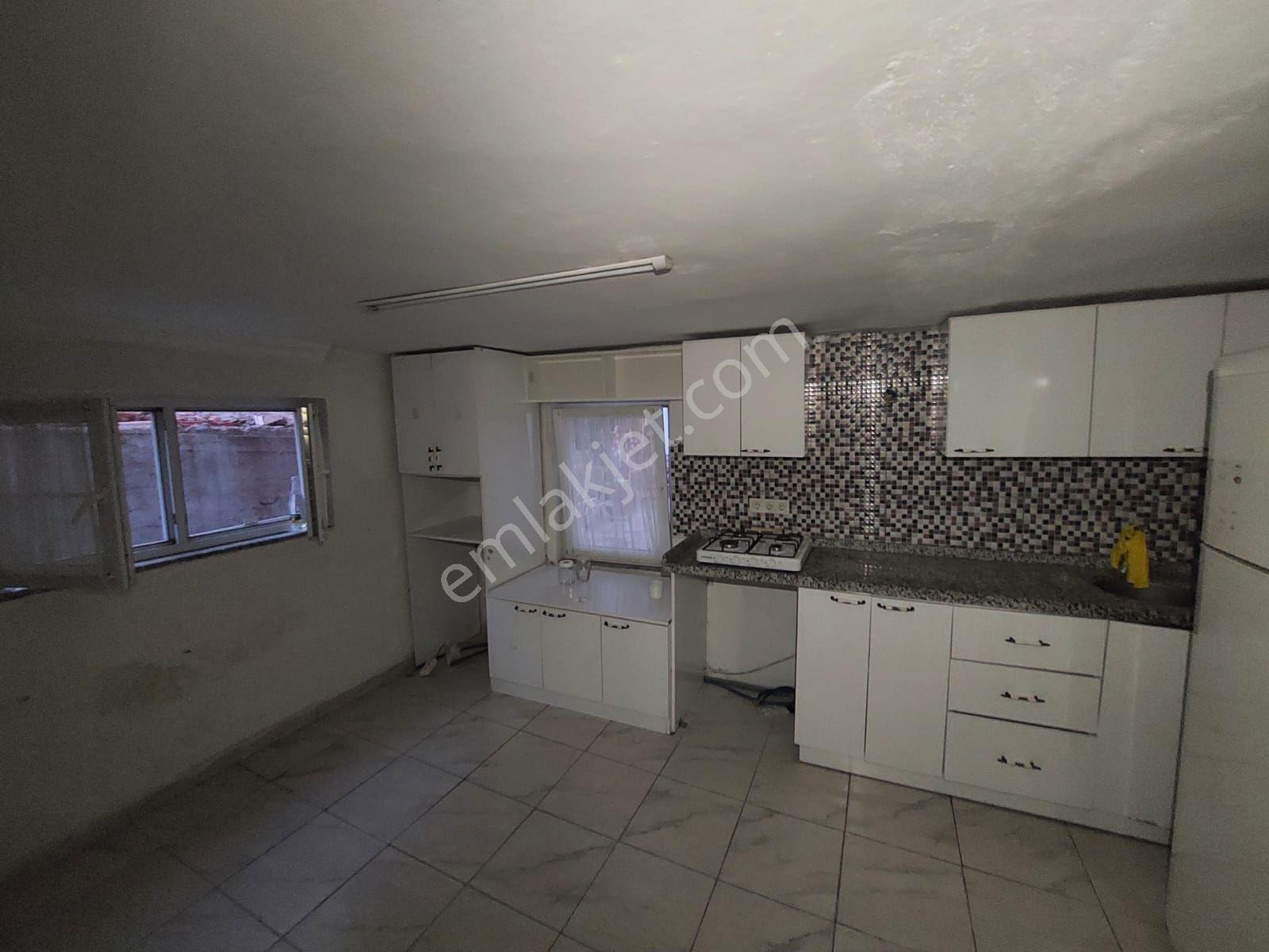 Milas Merkezde Kiralık 2+1 Daire Gökhan Alkaya'dan - Görsel 8