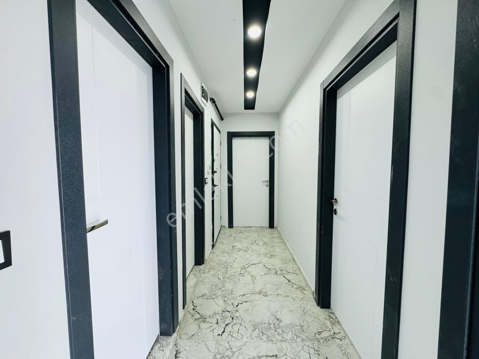 Mer-pa İnş'tan/bağlık Mah'de''iskanlı Kat Mülkiyetli Arakat Sıfır 2+1 - Görsel 20