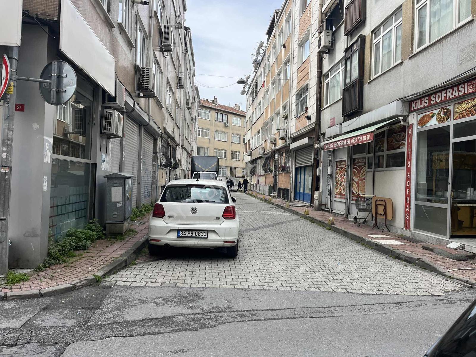 Kocamustafapaşa Sümbülefendi De Merkeze Yakın 10m2 Dükkan - Görsel 3