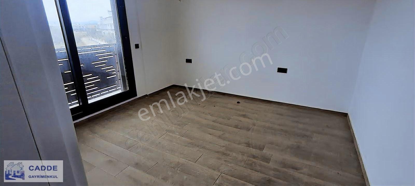 Güzelçamlı Müstakil 4+1 Köşe 435m.arsa Payı Sıfır Villa - Görsel 17