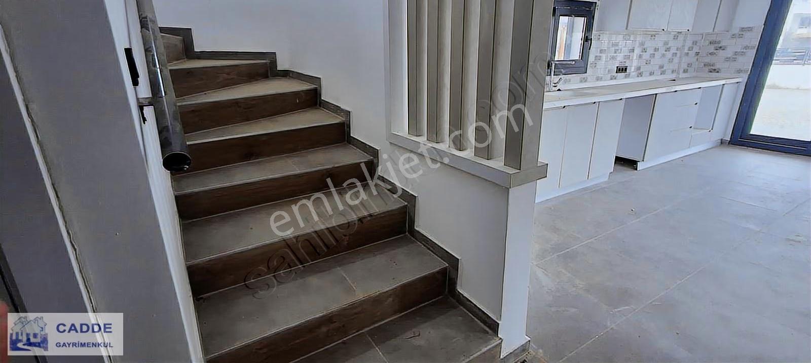 Güzelçamlı Müstakil 4+1 Köşe 435m.arsa Payı Sıfır Villa - Görsel 8
