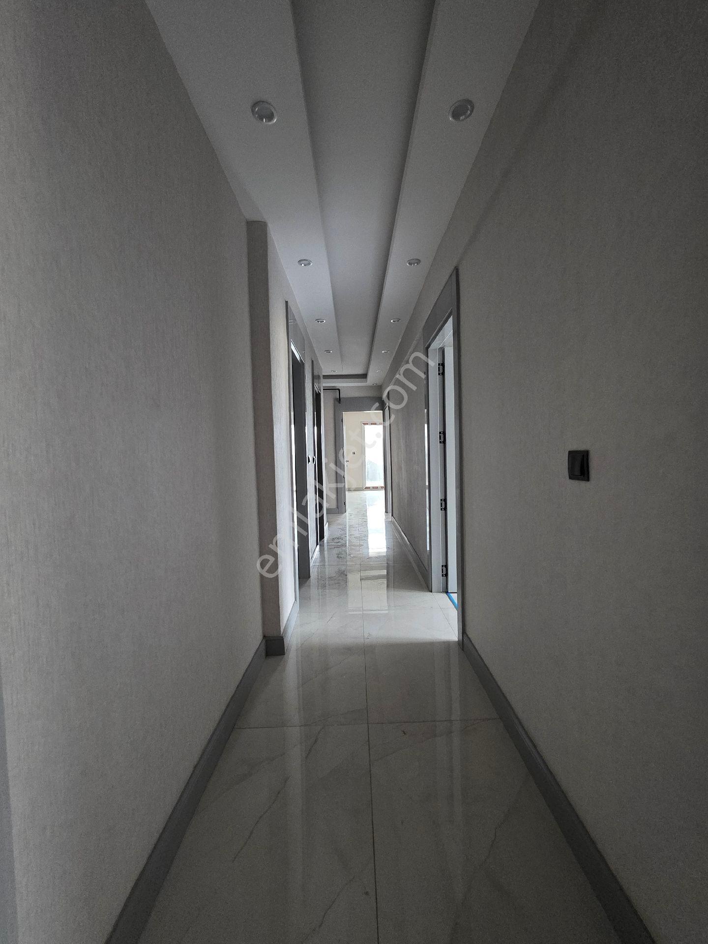 Ertuğrulgazi'nin En Güzel Yerinde Ultra Lüx 3.5+1 Sıfır Daire - Görsel 16