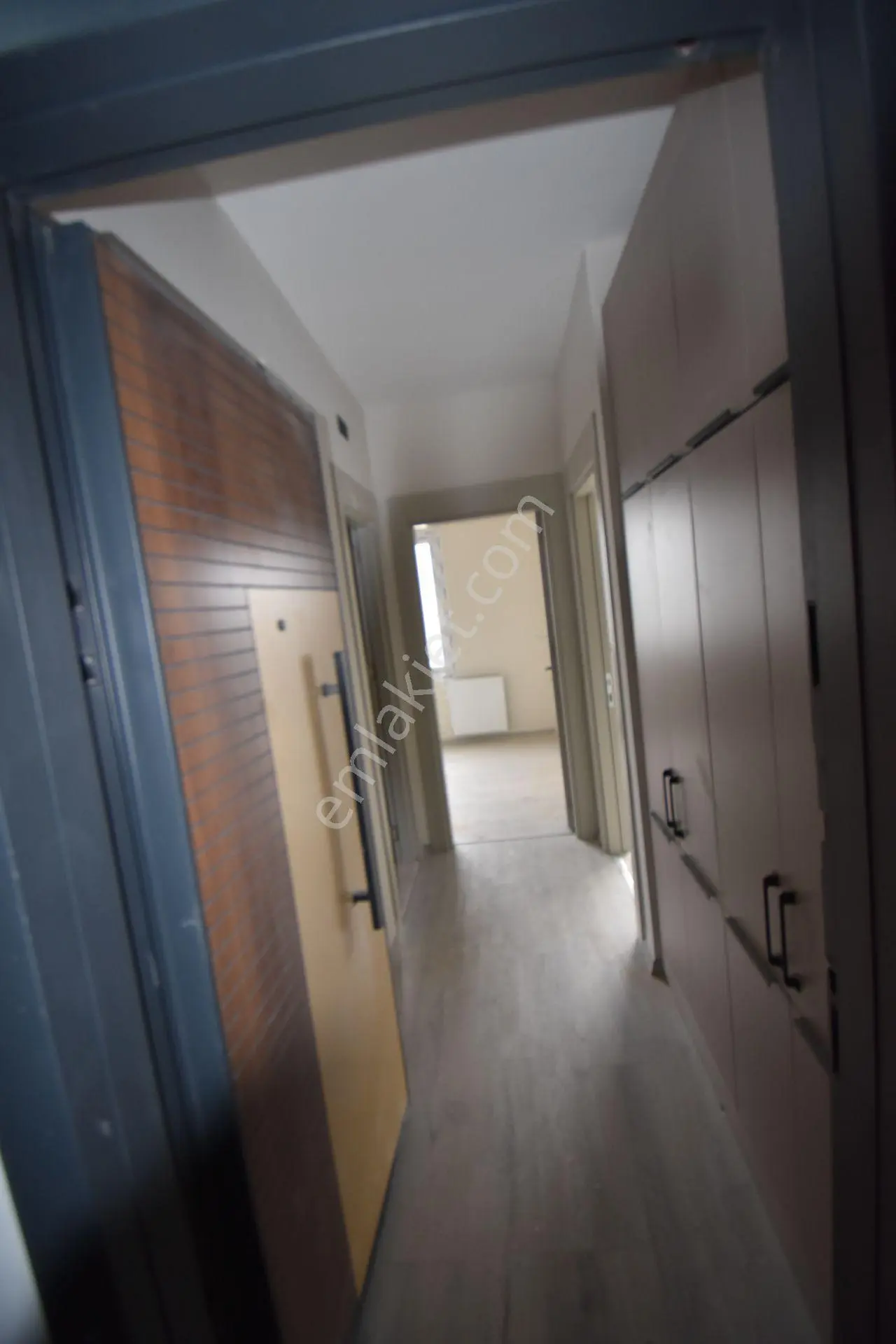 Tece'de Cadde Üzerinde, Deniz Manzaralı, Havuzlu, Satılık 1+1 - Görsel 4