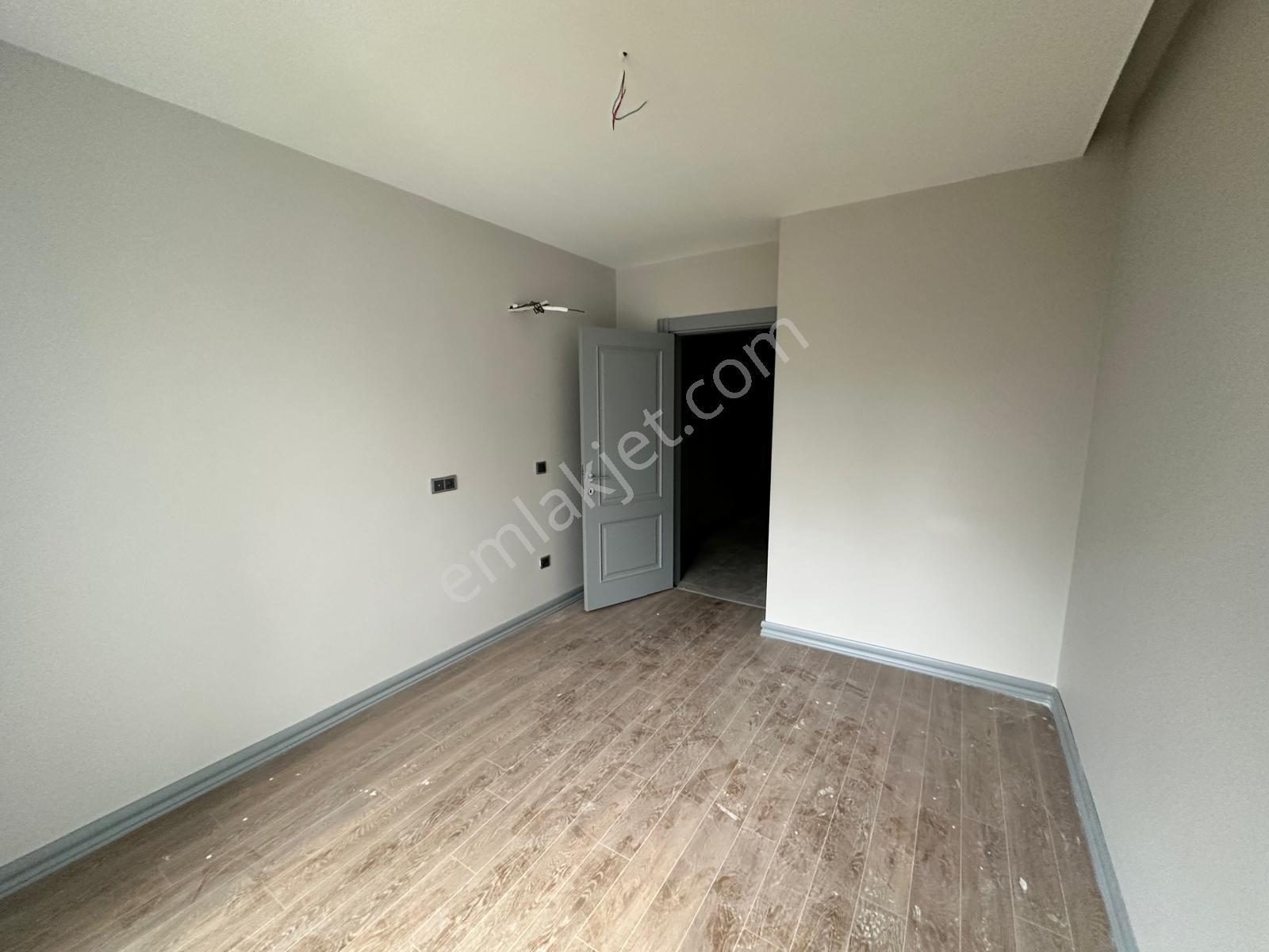 Trabzon Yalıncak'ta Kiralık 4+1 Sıfır Daire - Görsel 9