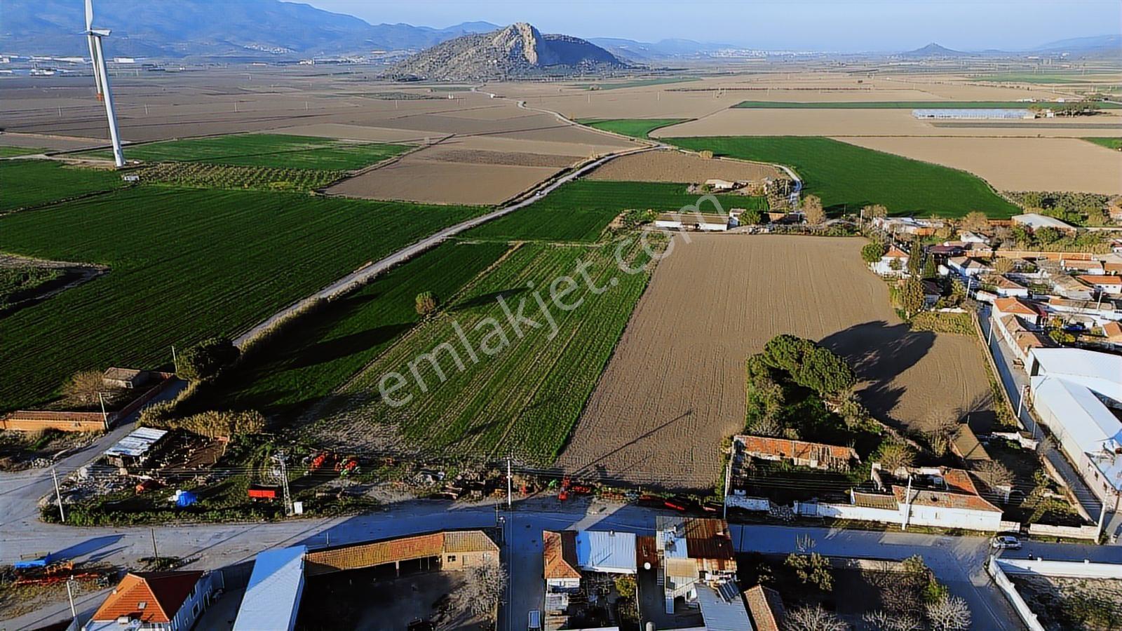 Bergama Aşağıkırıklar Mah.'de Satılık 439m2 Konut İmarlı Arsa - Görsel 4