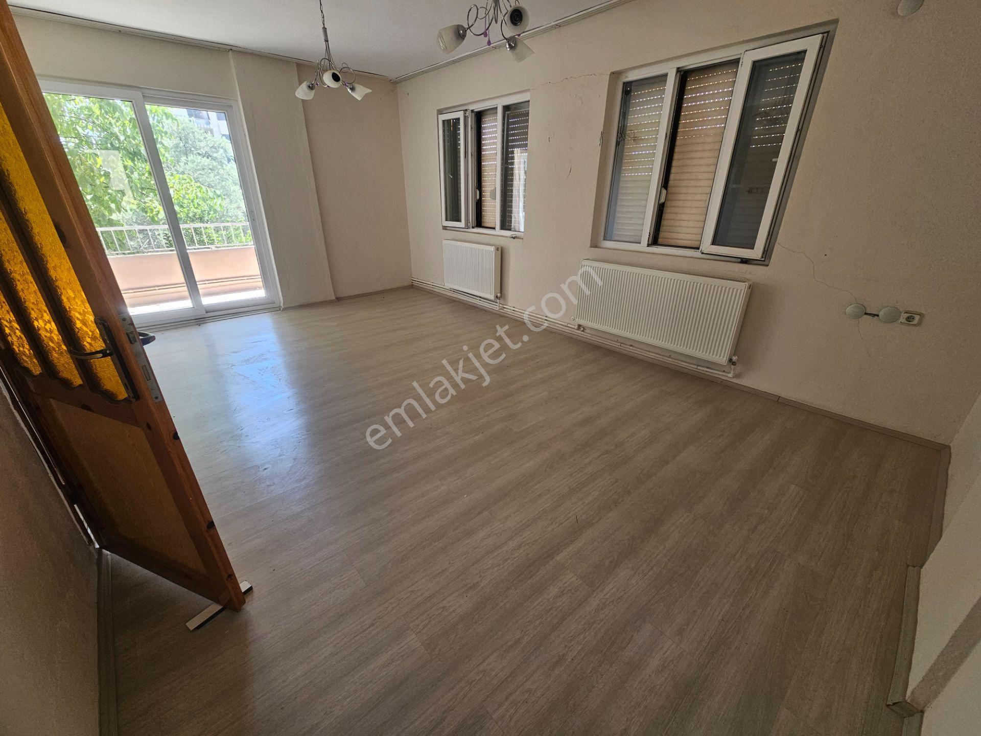 Göçmen Gayrimenkul'den Yeşil Mah.3+1 Doğalgazlı Kiralık Daire - Görsel 5