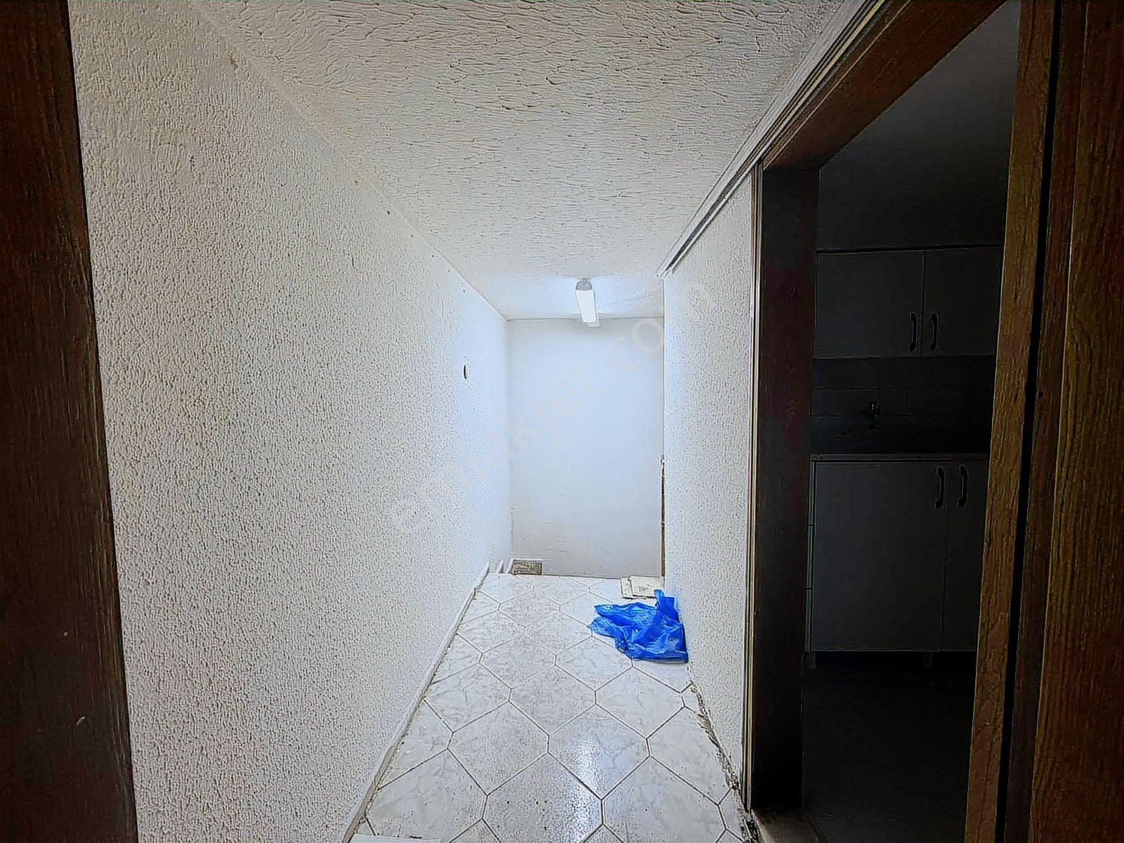 Çarşı Eski Postane Karşı Arasında Kiralık 150 M2 Dükkan - Görsel 8