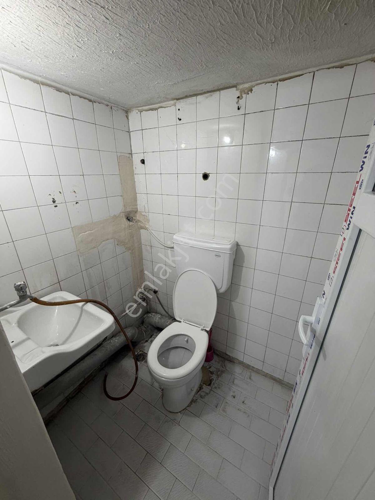 Çarşı Eski Postane Karşı Arasında Kiralık 150 M2 Dükkan - Görsel 5