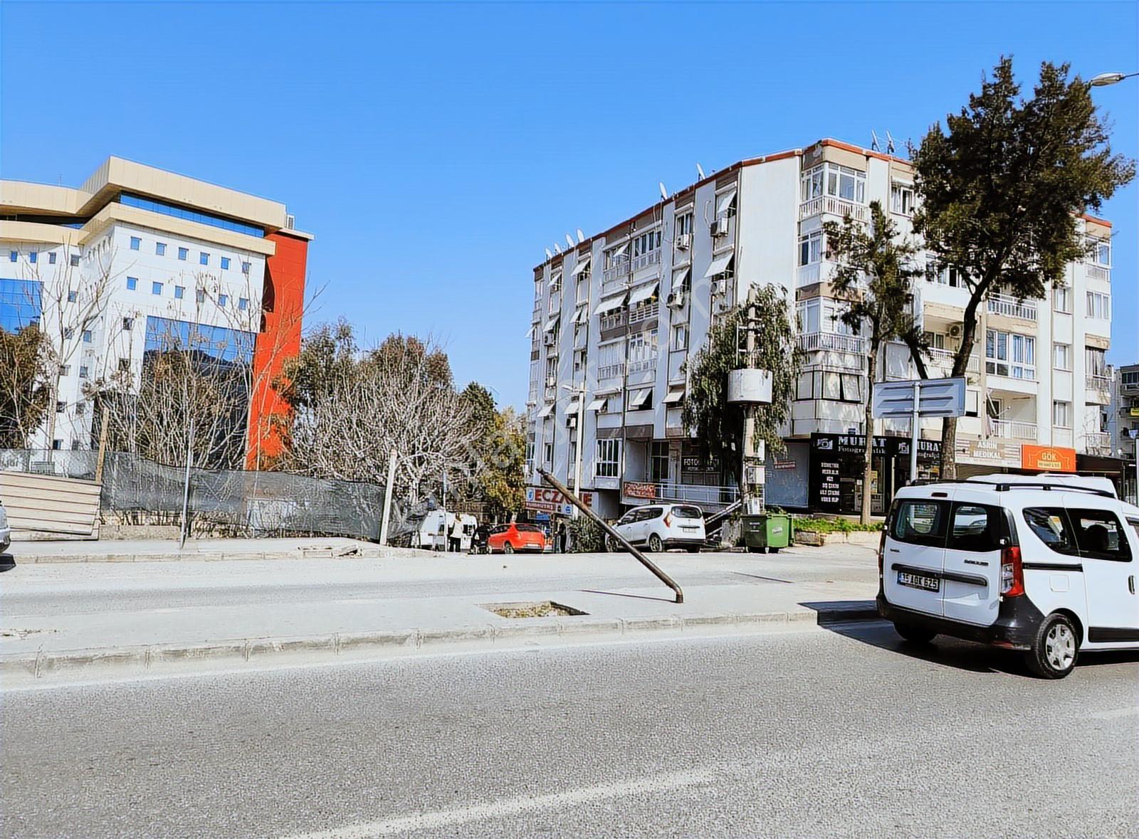Karabağlar Kaymakamlık-bozyaka Hastane Yanı 3+1 Satılık Daire - Görsel 15