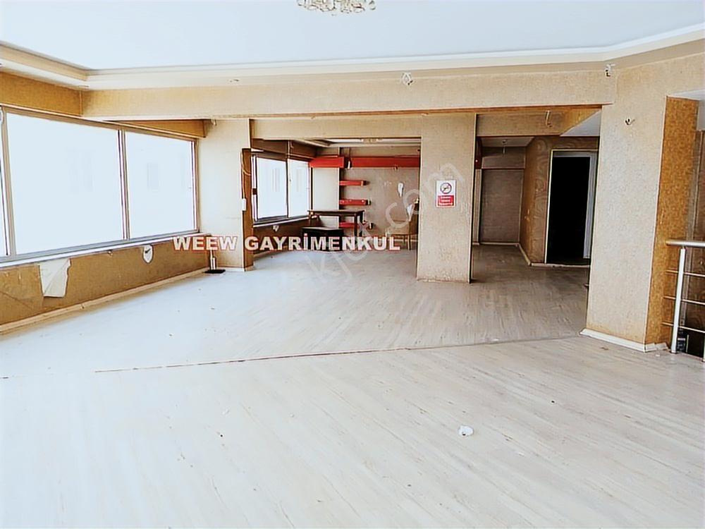 Şehir Merkezine Yakın Konumda Köşebaşı 300 M² Satılık Dükkan - Görsel 5