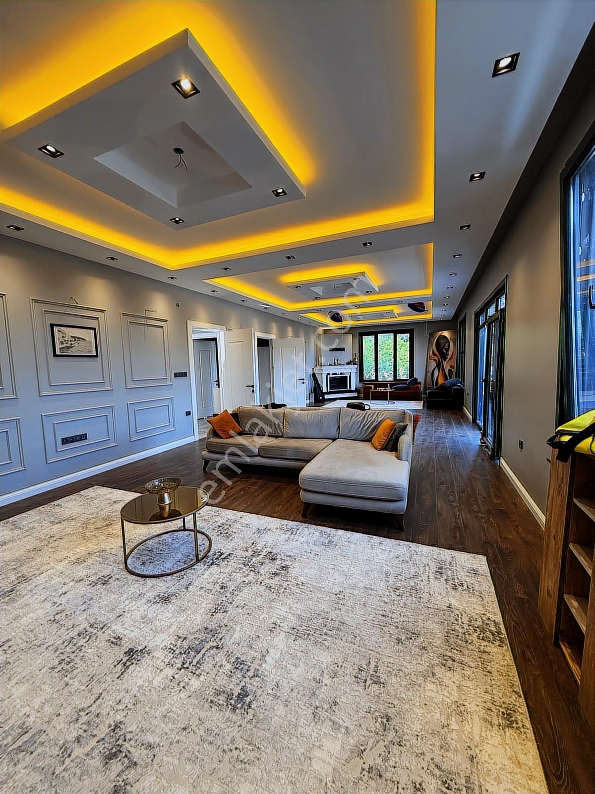 Çatalca Subaşında 650 M2 Full Dekorlu Satılık Lüks Eşyalı Villa - Görsel 35
