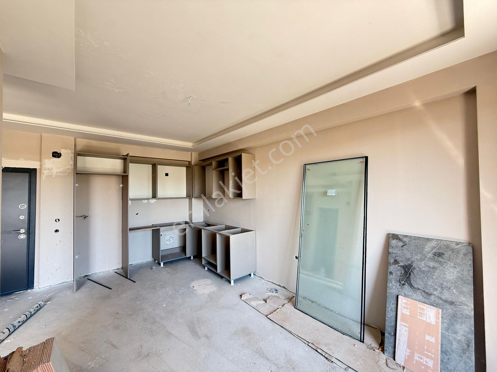Icon'dan Arpaçbahşişte Geniş Oturumlu Havuzlu Balkonlu 1+1 - Görsel 2