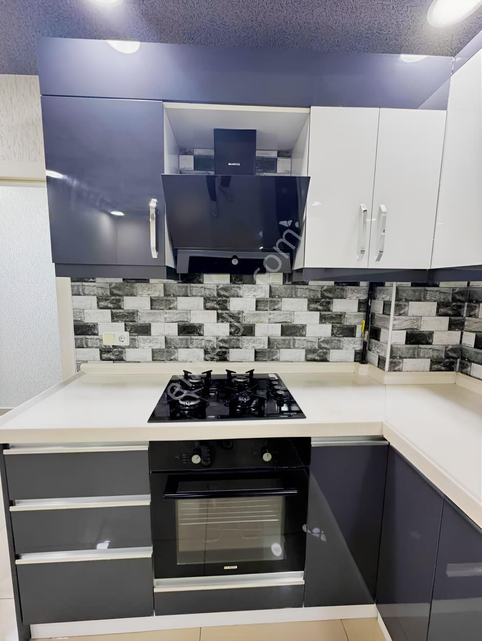 Batıpark Sitesi Törekent 3+1 Satılık Daire - Görsel 3