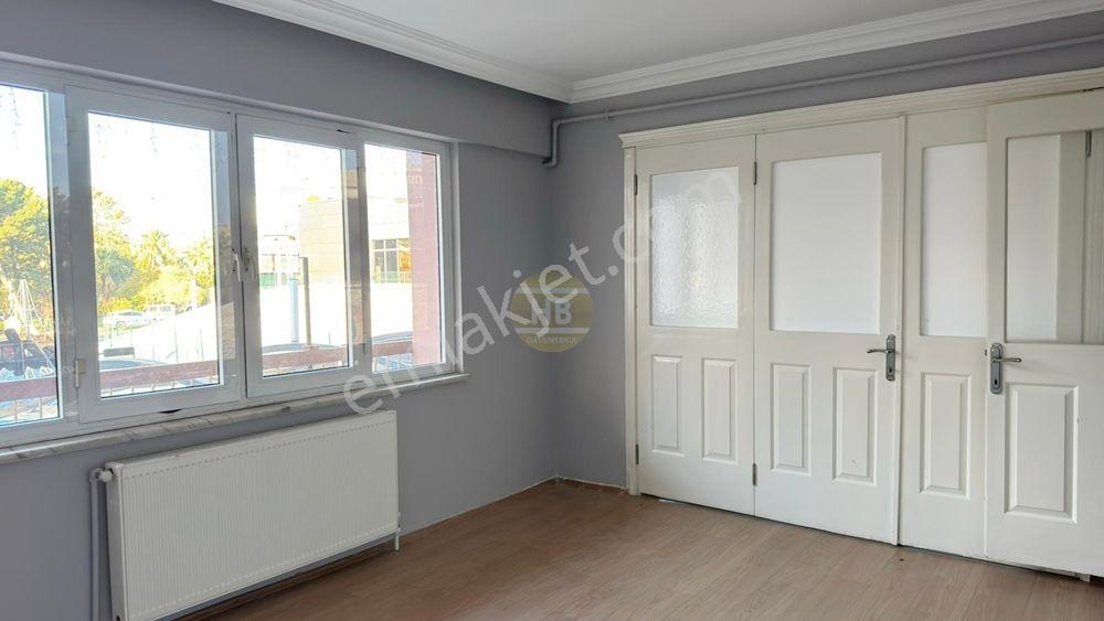 Hb'den 4+1 Kiralık Daire, Kent Meydanında Doğalgazlı Manzaralı - Görsel 10