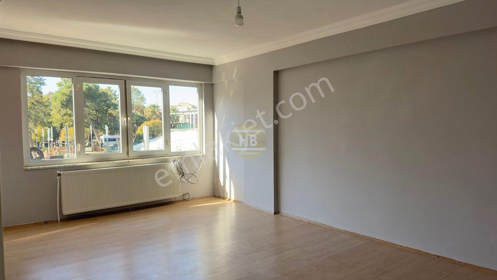 Hb'den 4+1 Kiralık Daire, Kent Meydanında Doğalgazlı Manzaralı - Görsel 4