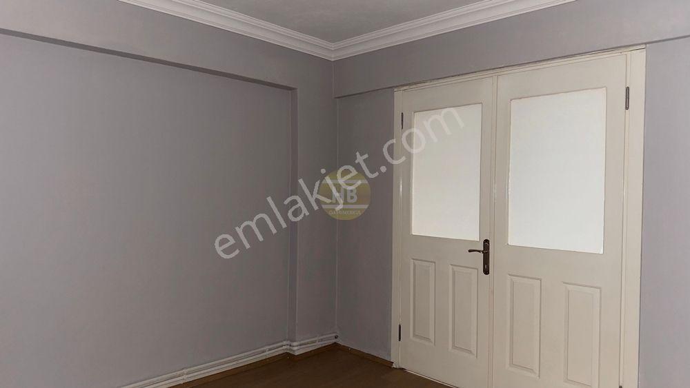 Hb'den 4+1 Kiralık Daire, Kent Meydanında Doğalgazlı Manzaralı - Görsel 20