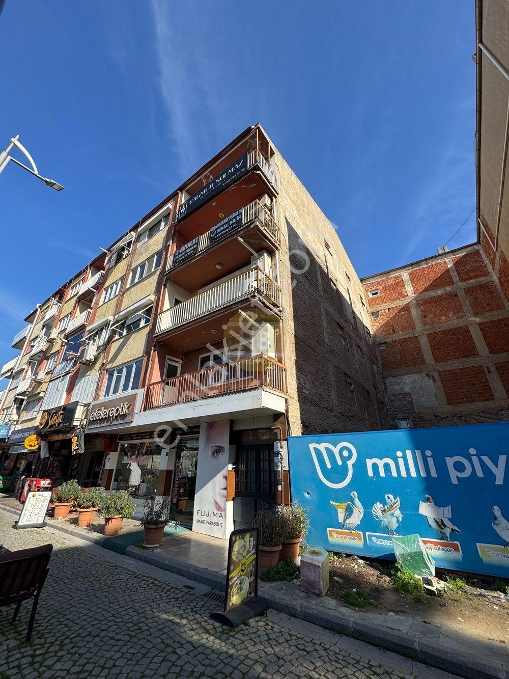 Hb'den 4+1 Kiralık Daire, Kent Meydanında Doğalgazlı Manzaralı - Görsel 35