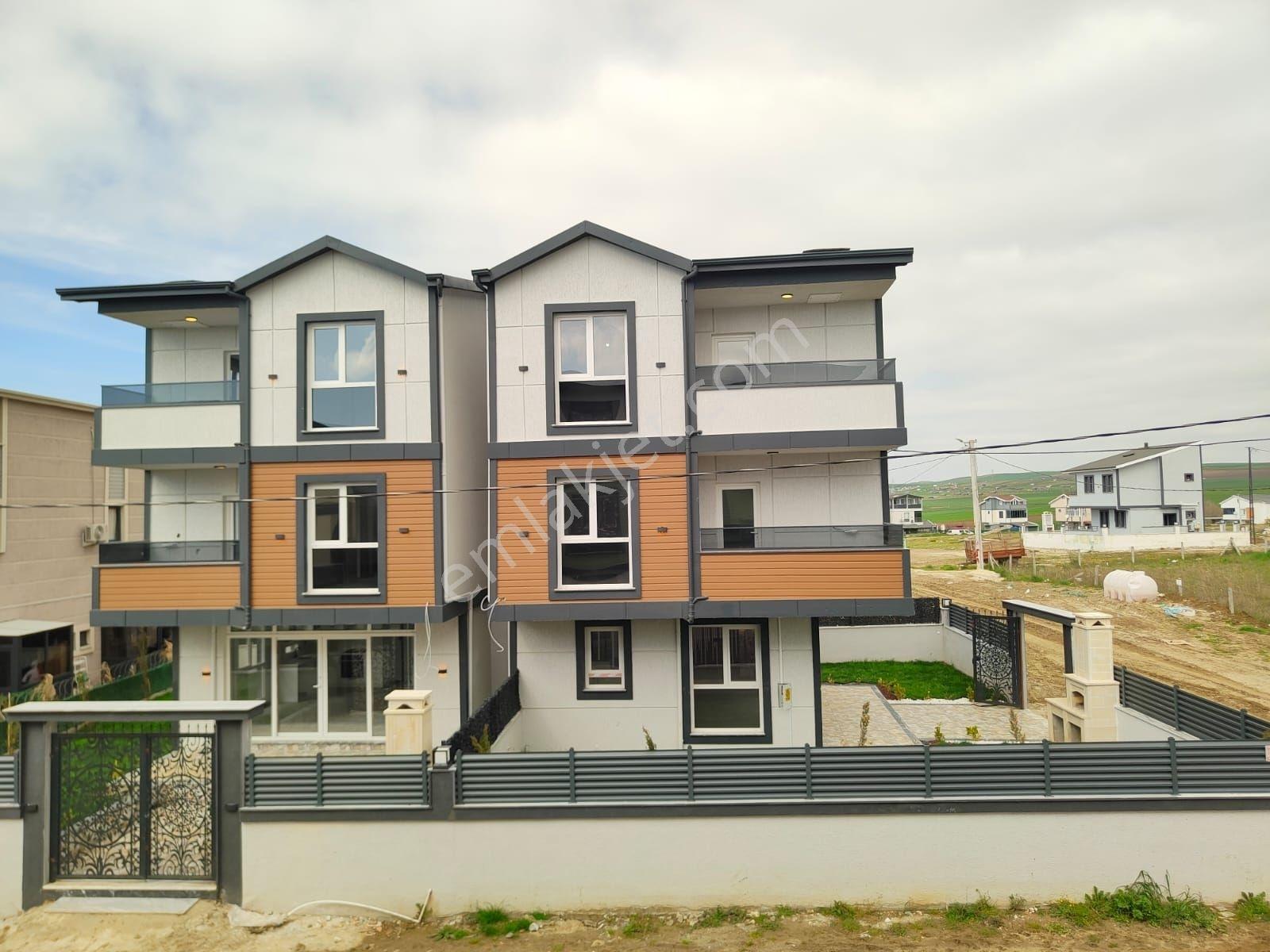 Yeniçiftlikte Köşebaşı Deniz Manz. 4+1 Lüks Villa Kartallar'dan. - Görsel 34