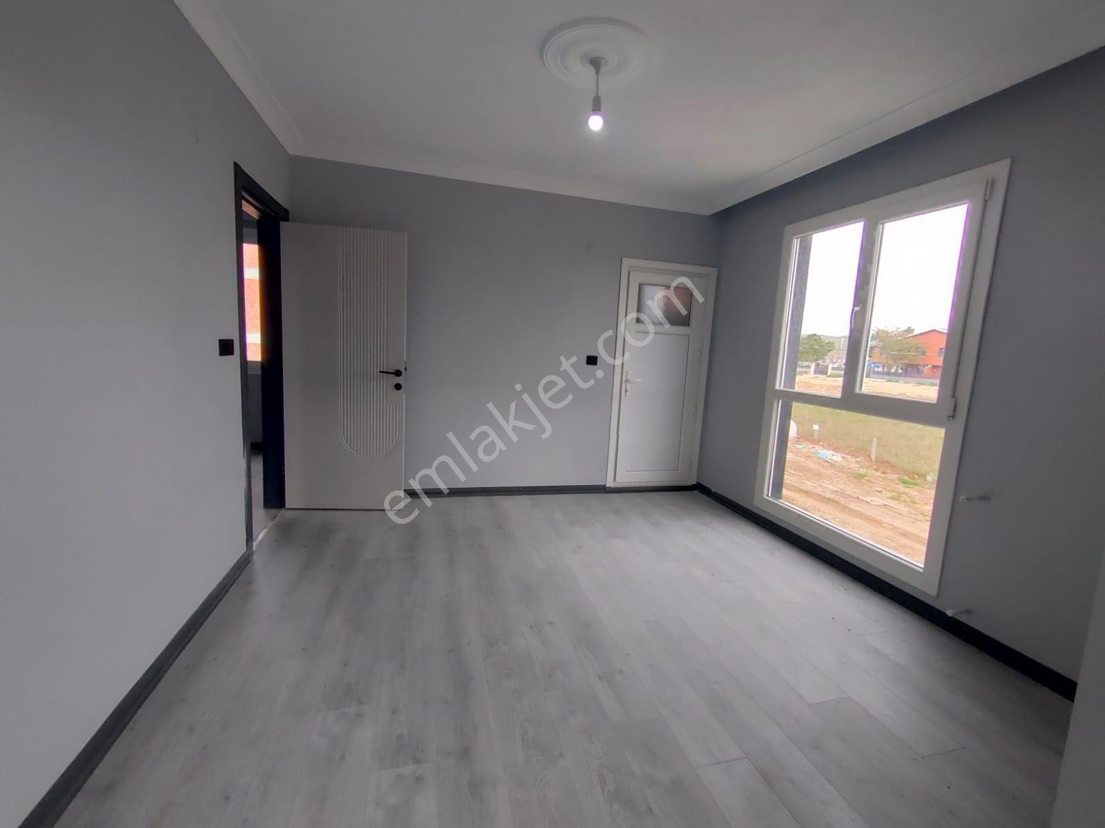 Yeniçiftlikte Köşebaşı Deniz Manz. 4+1 Lüks Villa Kartallar'dan. - Görsel 7