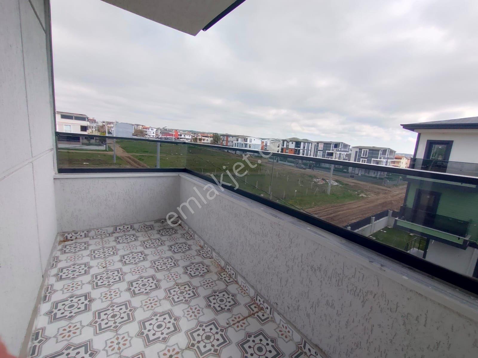 Yeniçiftlikte Köşebaşı Deniz Manz. 4+1 Lüks Villa Kartallar'dan. - Görsel 24