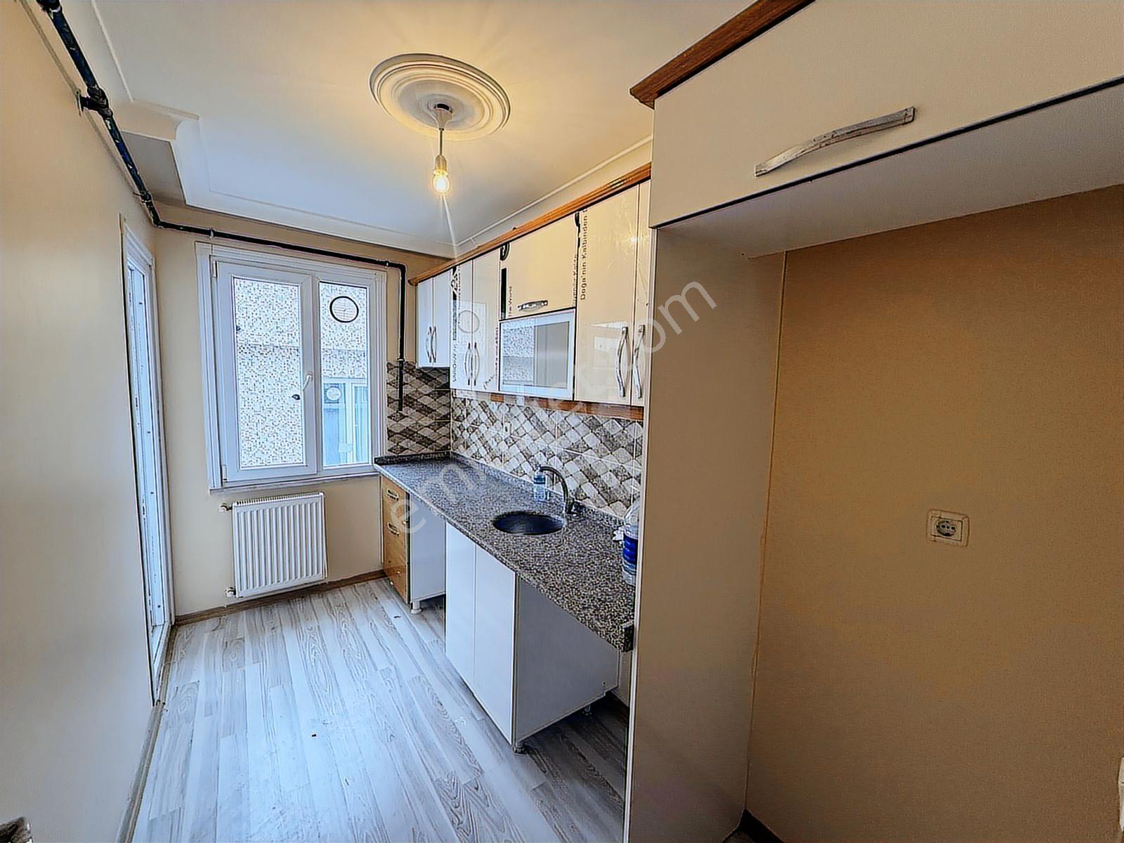 Esenyurt Tabela'da Sıfır Asansörlü Aile Binasında Lüx 2+1 Daire - Görsel 15