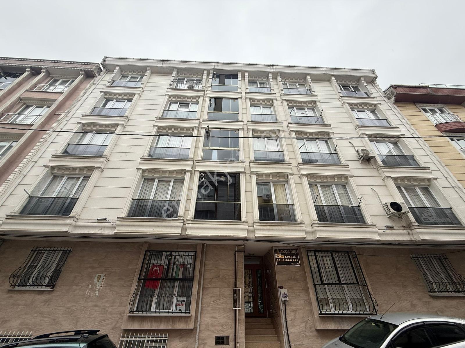 Esenyurt Tabela'da Sıfır Asansörlü Aile Binasında Lüx 2+1 Daire - Görsel 9