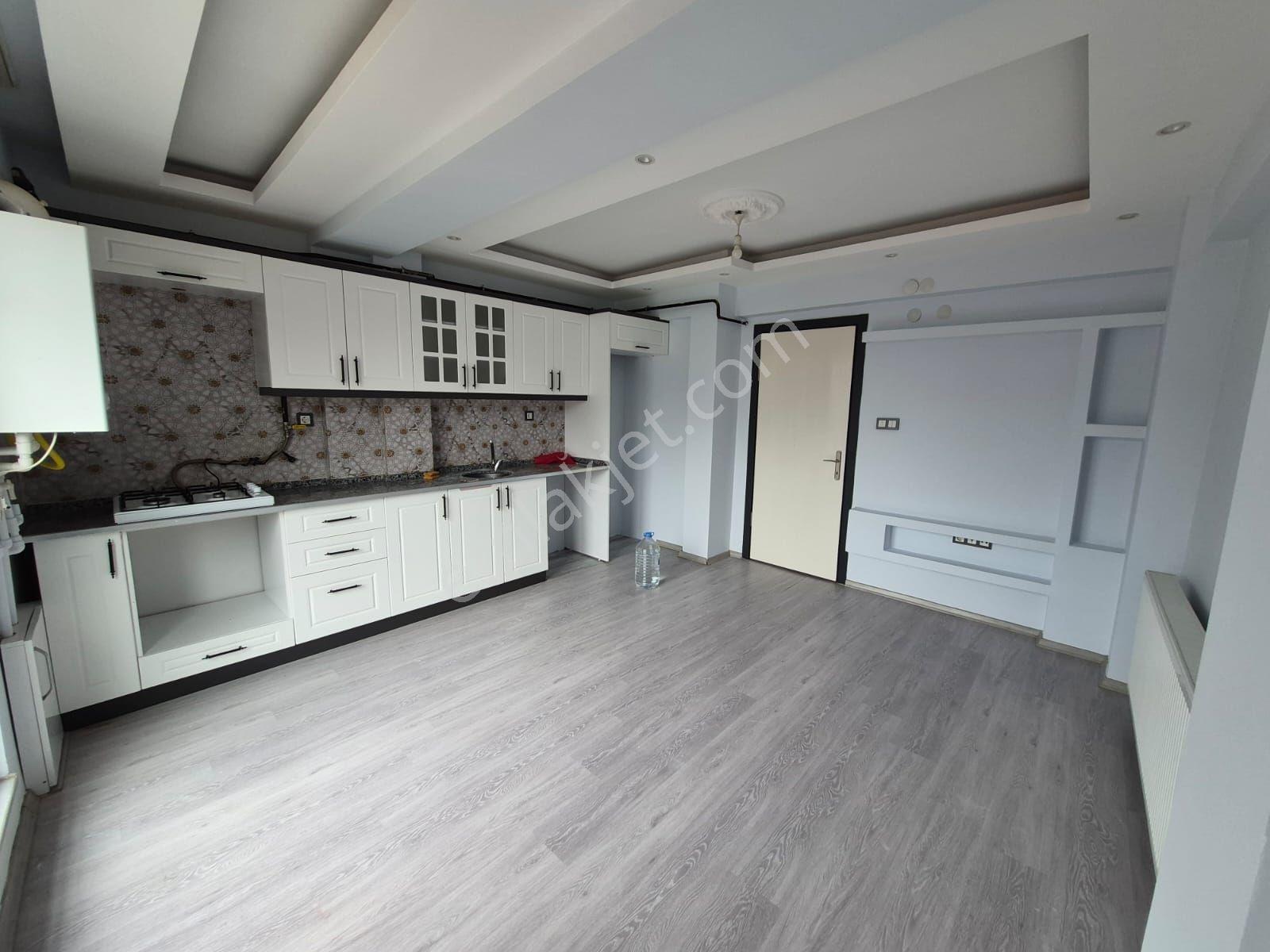 Keşan Cumhuriyet Mahallesi'nde Kiralık 1+1 Daire - Görsel 22