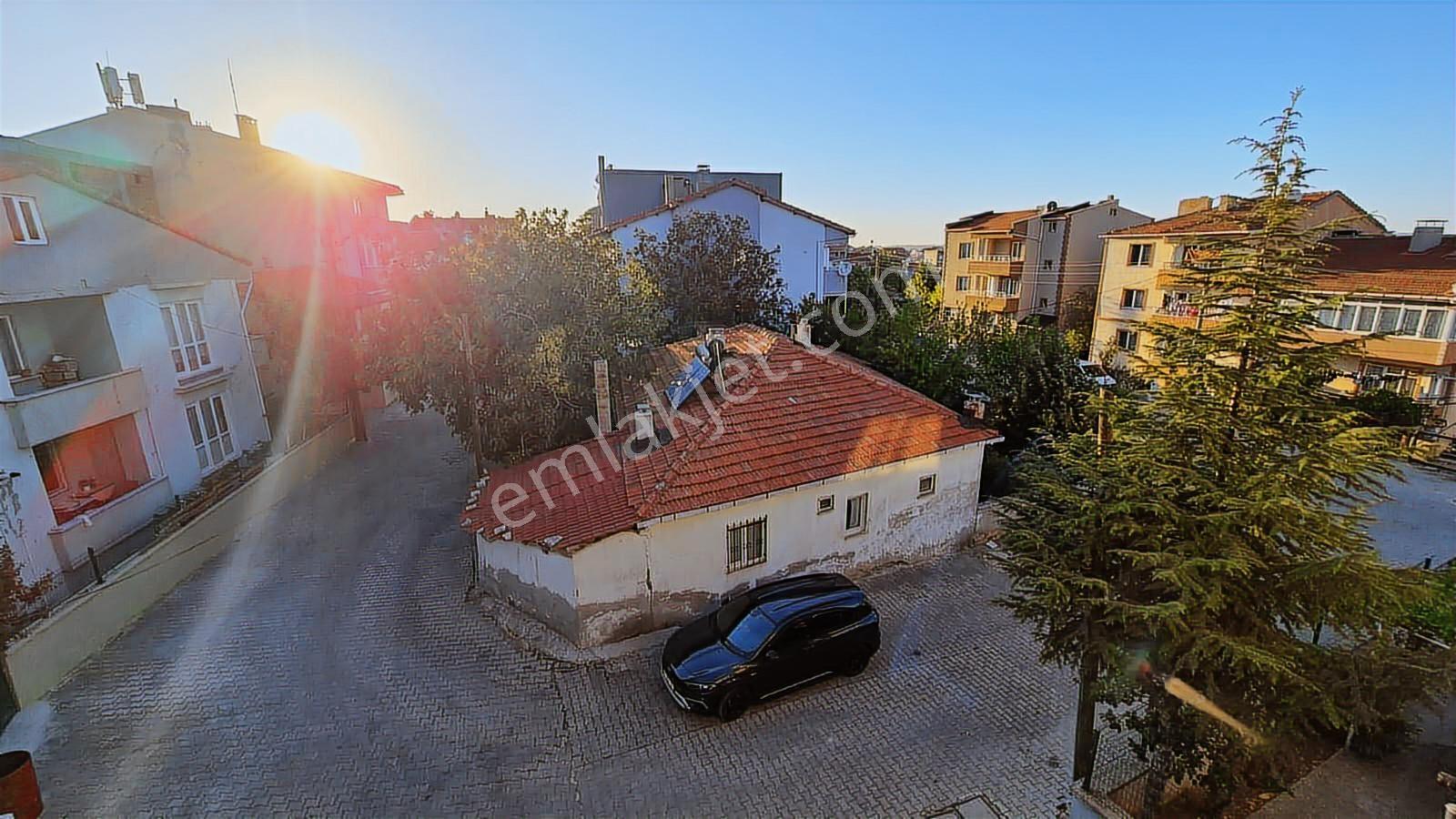 Keşan Cumhuriyet Mahallesi'nde Kiralık 1+1 Daire - Görsel 5