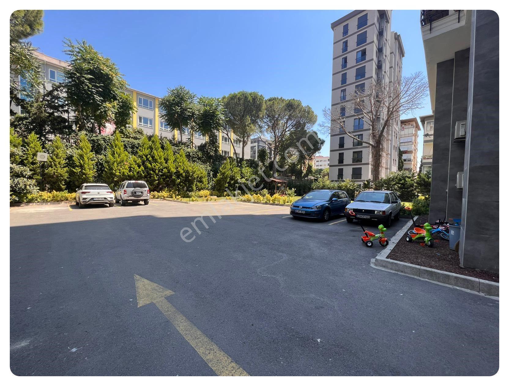Poyraz'dan Tek Yetkili Göztepe Bahariyeli Sokakta 70 M2 Net 2+1 - Görsel 26