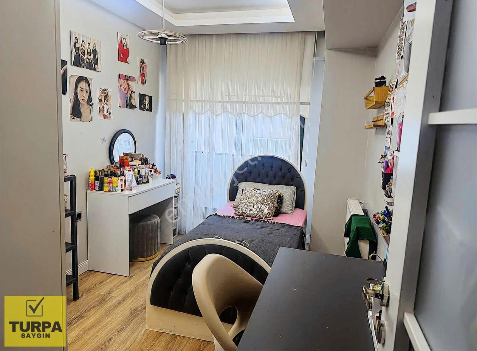 Turpadan Cadde Yakını 4+1 Dubleks Teraslı Asansörlü Yeni Binada - Görsel 31