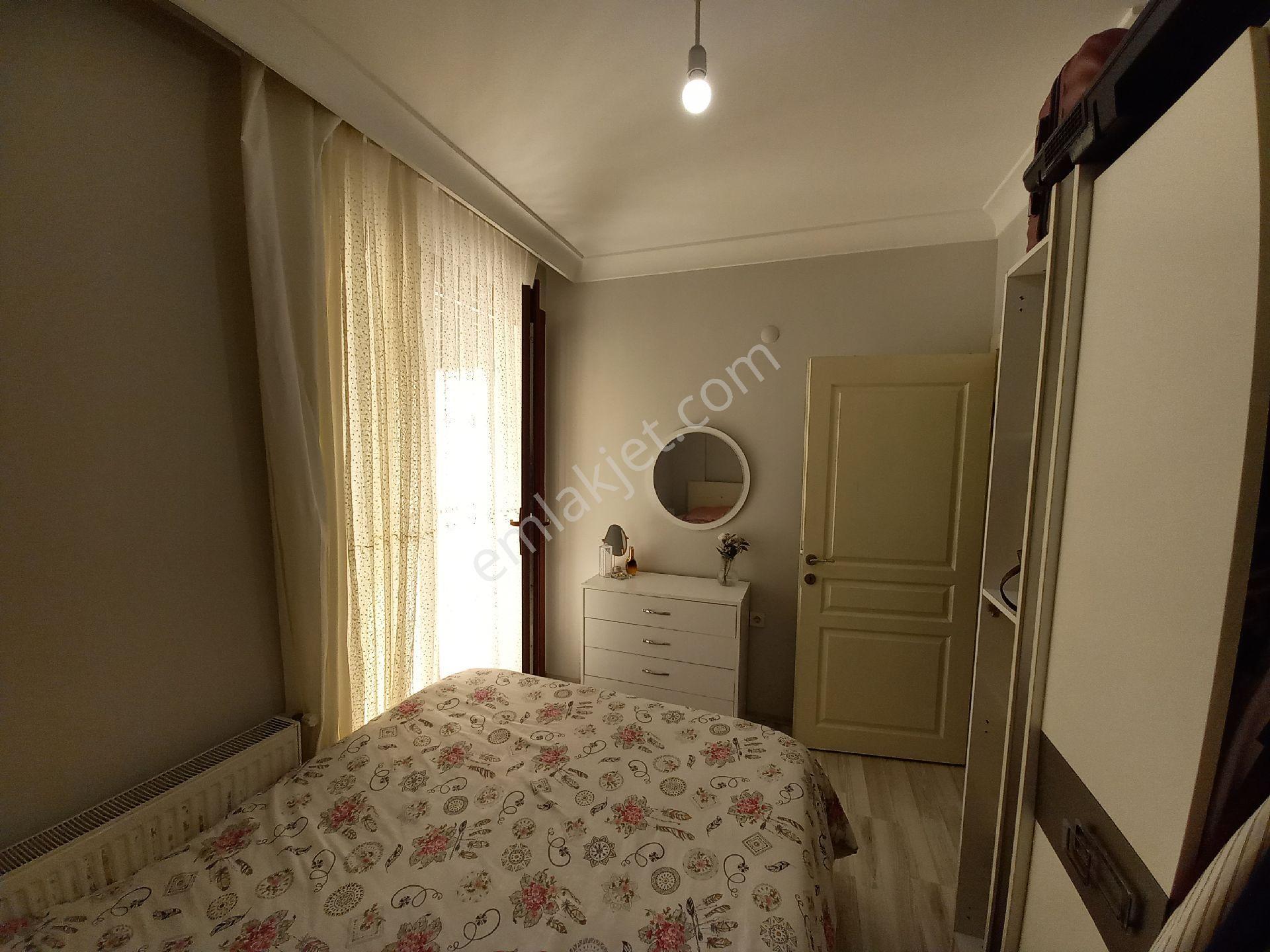 Bahçelievler Yenibosna Çobançeşme Mah Satılık Bahçe Katı Daire. 2+1 - Görsel 19