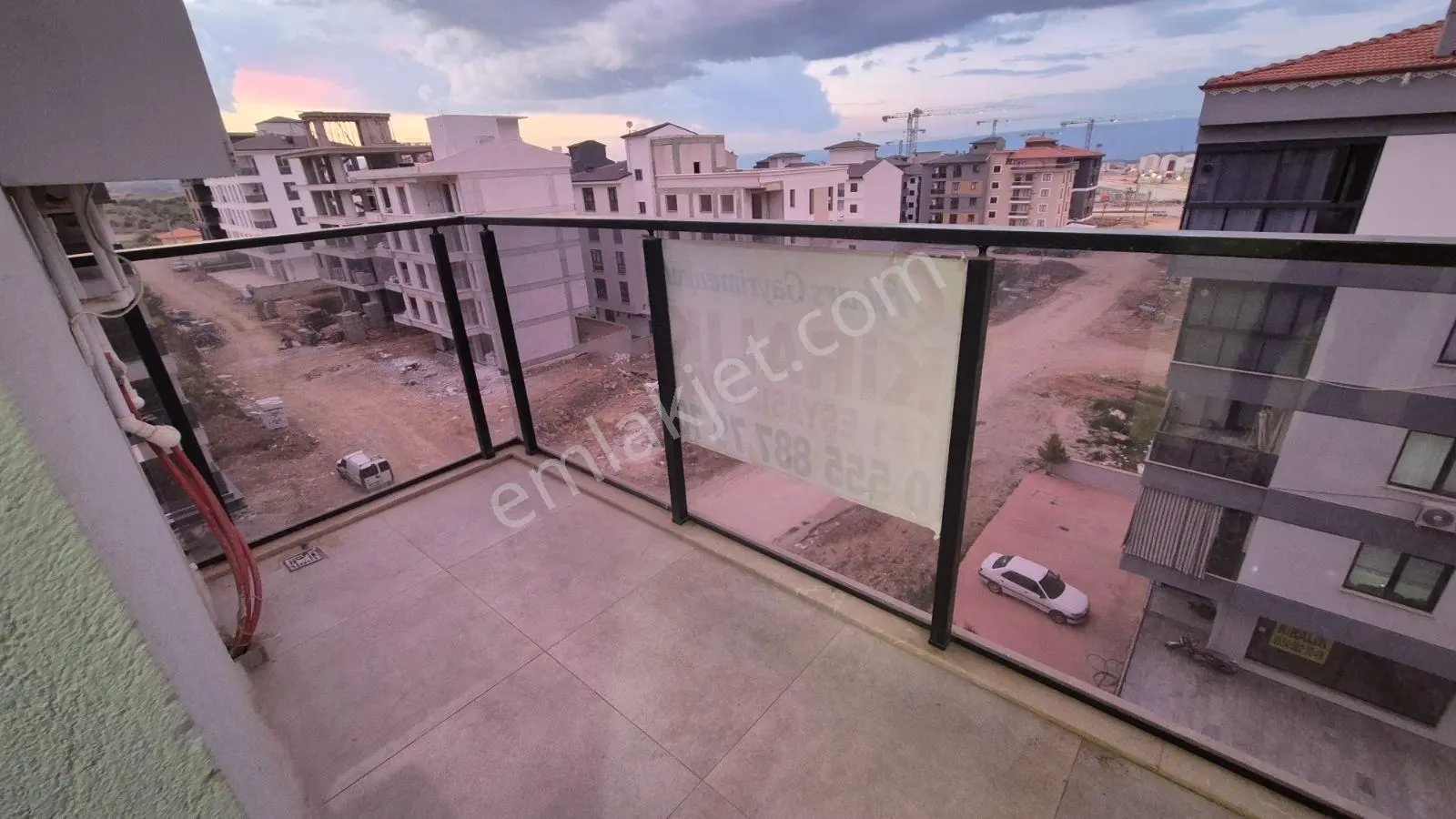 Aybars'tan Karahasanlı'da Kiralık 1+1 Eşyasız Apart - Görsel 8