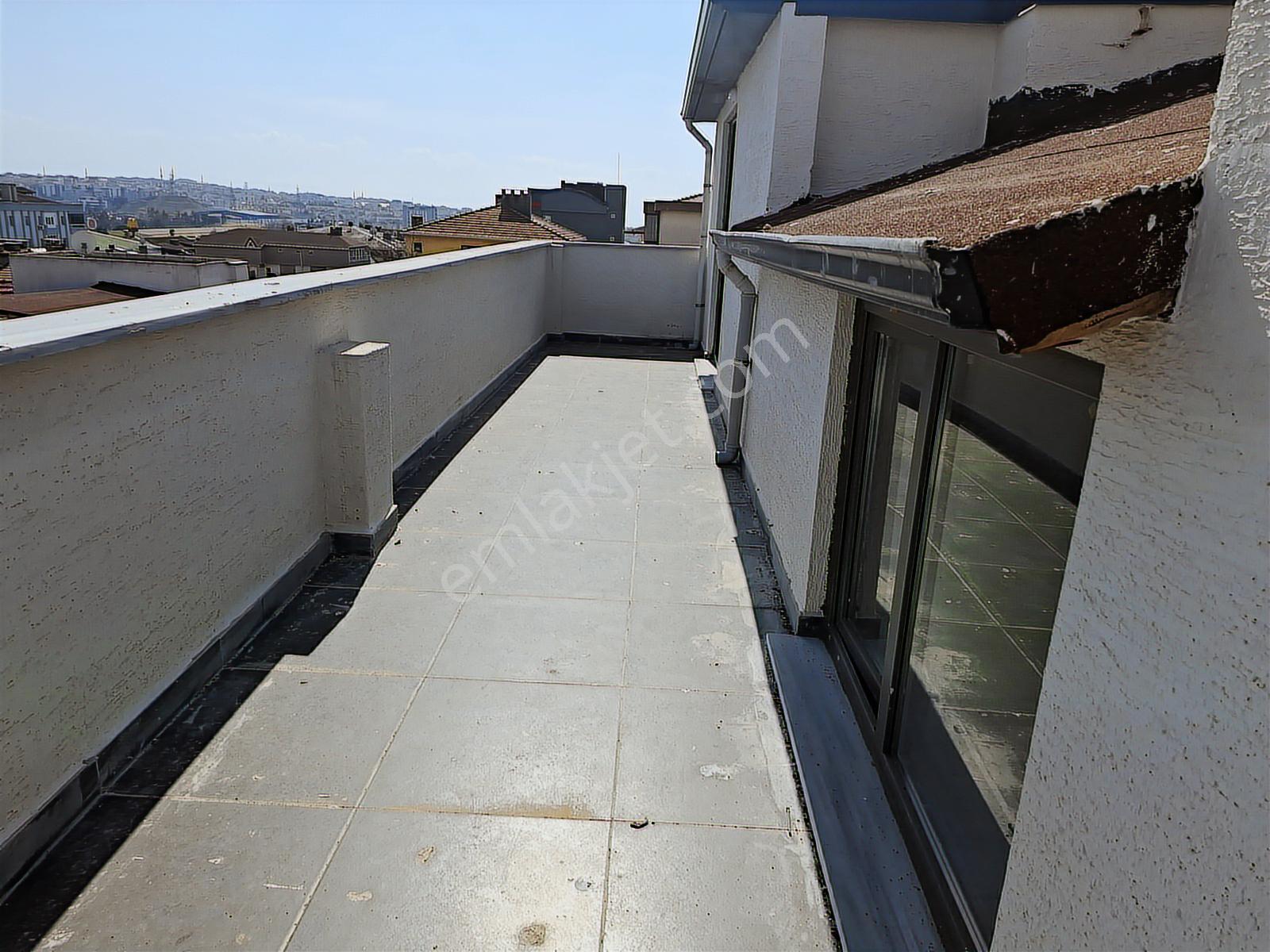 Çayırovada Marmaraya E 5 Yürüme Mesafesinde Satılık 3+1 Daire - Görsel 19