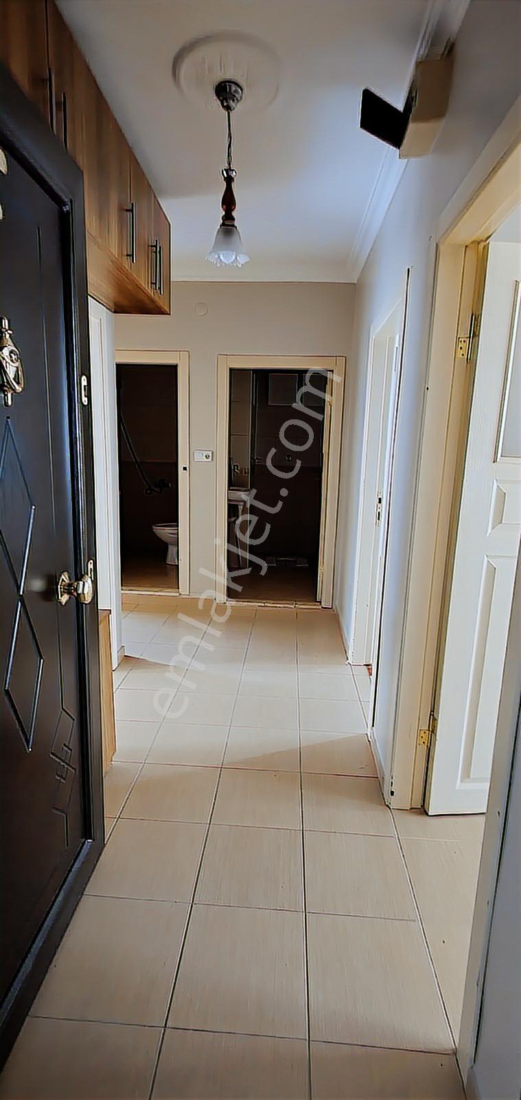 Sakarya Cad. Hatboyu Yakını Park Manzaralı, Bakımlı Kiralık 2+1 - Görsel 13