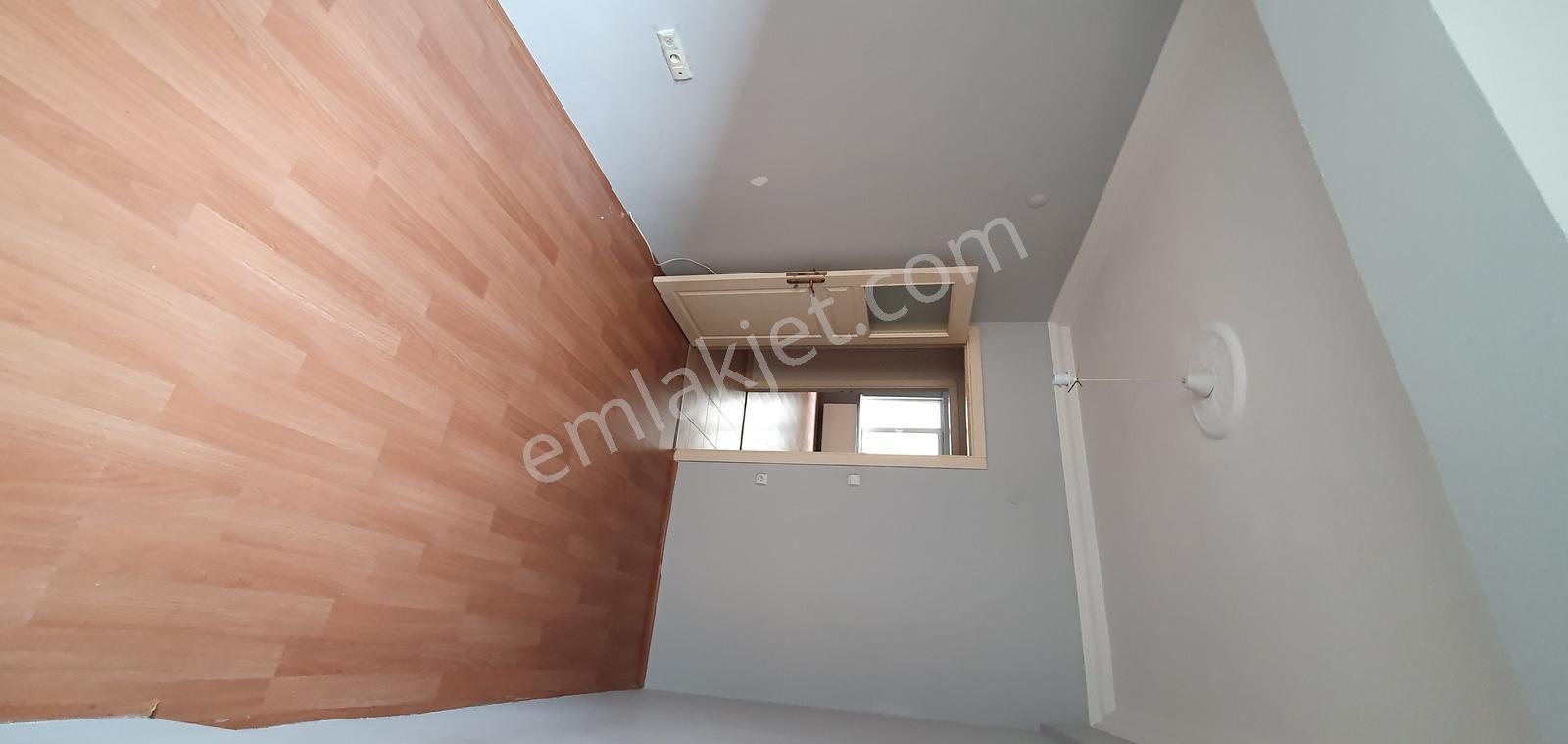 Sakarya Cad. Hatboyu Yakını Park Manzaralı, Bakımlı Kiralık 2+1 - Görsel 9